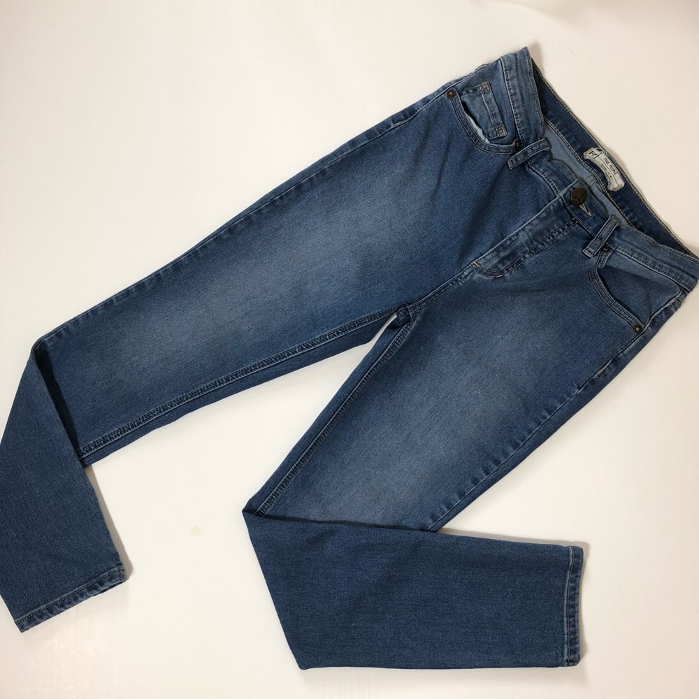 SOLD 🛍️💕Free People High Rise Skinny Ankle Jeans